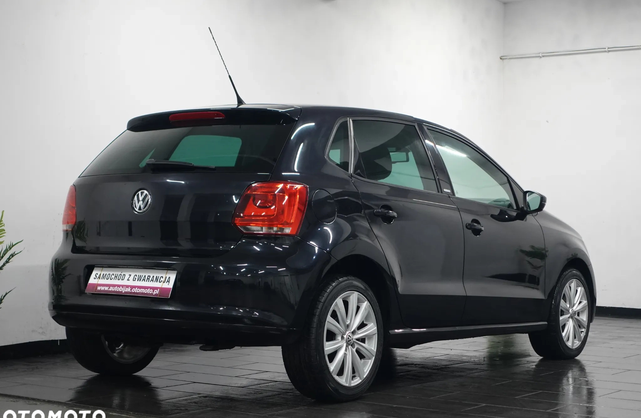 Volkswagen Polo cena 20900 przebieg: 190631, rok produkcji 2011 z Suwałki małe 667